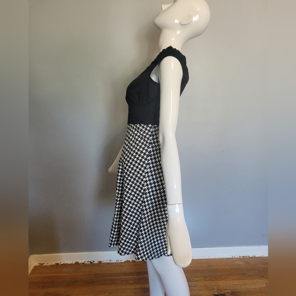 Sucrefas Off The Shoulder Houndstooth Dress, VGUC, Size S - Picture 6 of 8